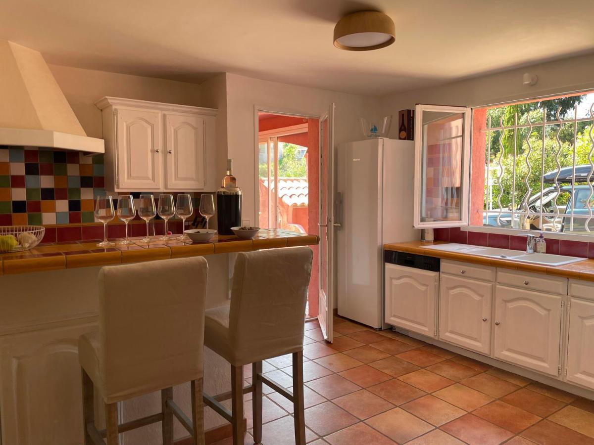 Fantastic Pool Villa 900M To The Beach; With Extravagant Big Garden Sainte-Maxime Exterior photo